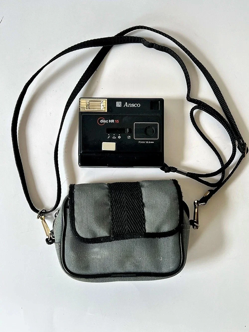 Vintage Ansco disc HR 15 Film Camera with Case in Black & Gray